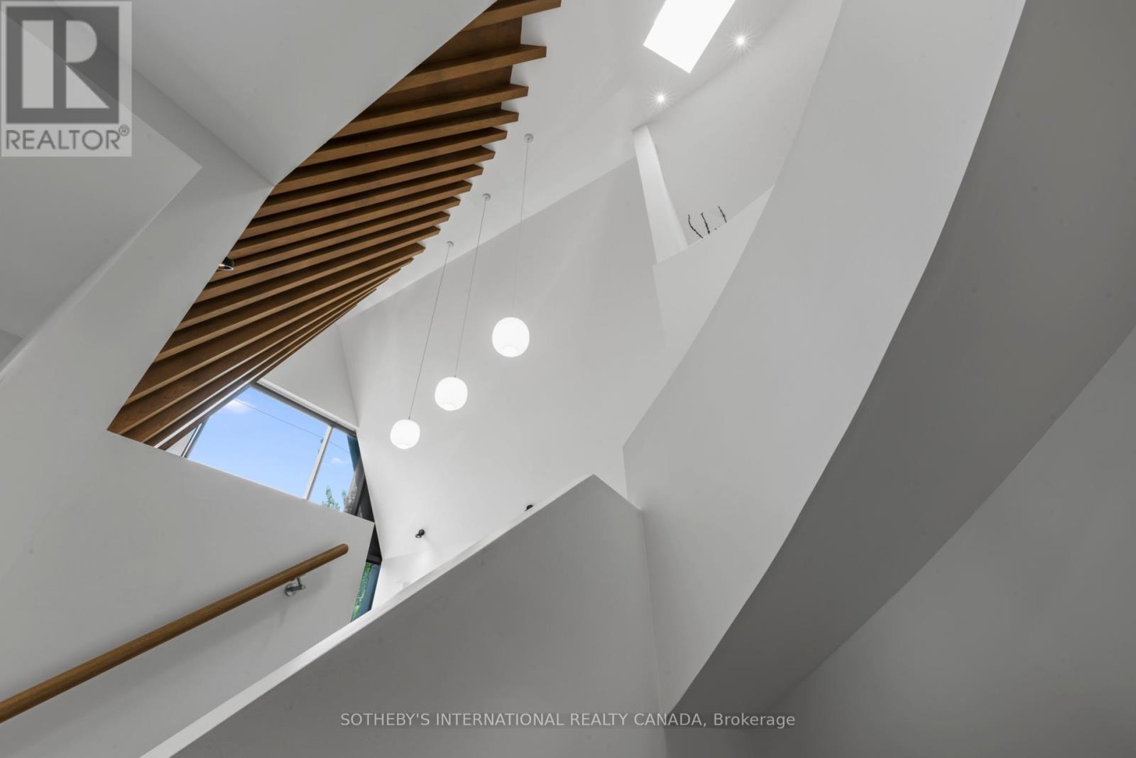 108 Stratford Crescent, Toronto, Ontario  M4N 1C6 - Photo 22 - C12971352