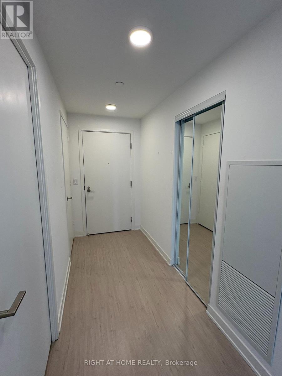 2404 - 65 Mutual Street, Toronto, Ontario  M5B 0E5 - Photo 7 - C12971362