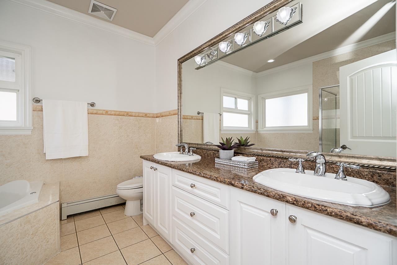 12761 60a Avenue, Surrey, British Columbia  V3X 0A1 - Photo 18 - R3108142