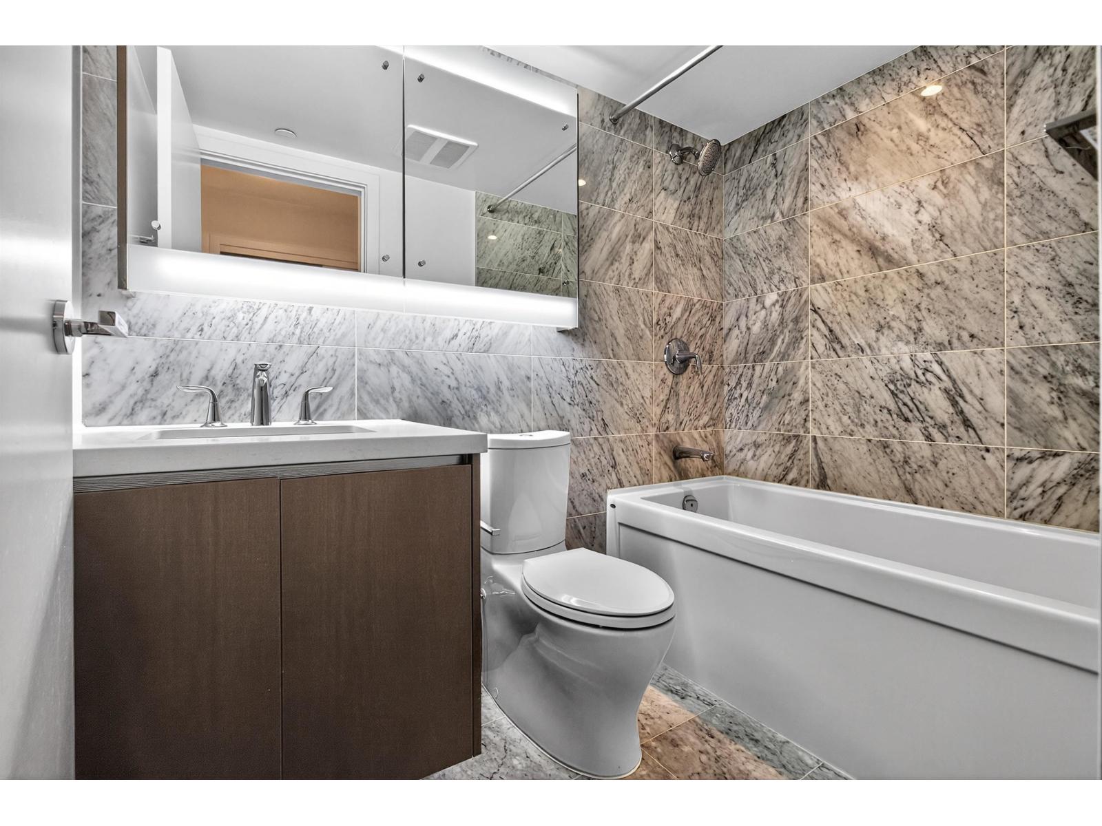 3008 13696 100 Avenue, Surrey, British Columbia V3T 0L5 - Photo 10 - R3108380