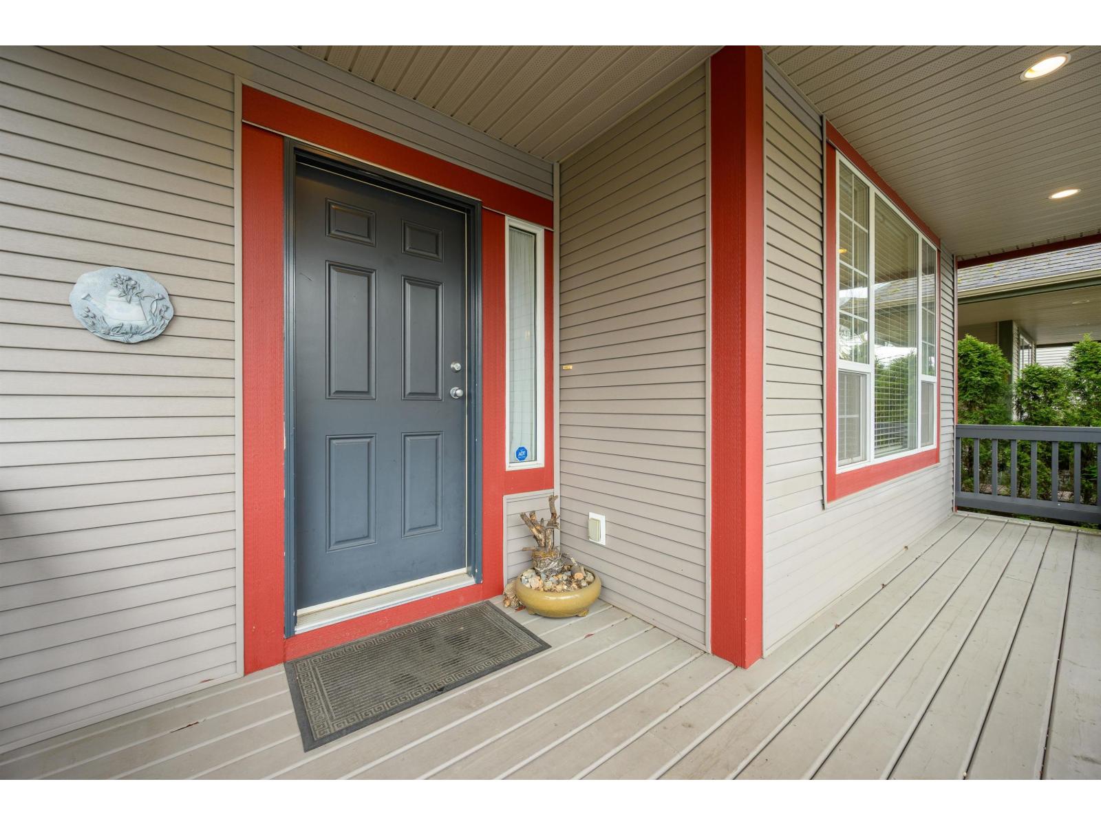 19441 66 Avenue, Surrey, British Columbia V4N 0C3 - Photo 2 - R3108420