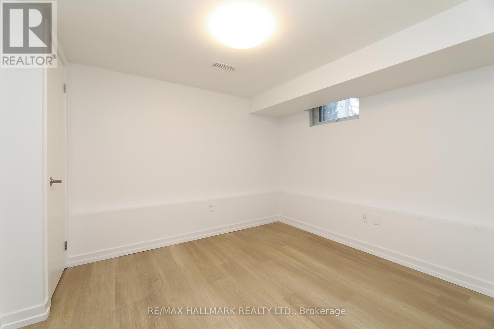 Lower - 38 Shudell Avenue, Toronto, Ontario  M4J 1C7 - Photo 12 - E12971316