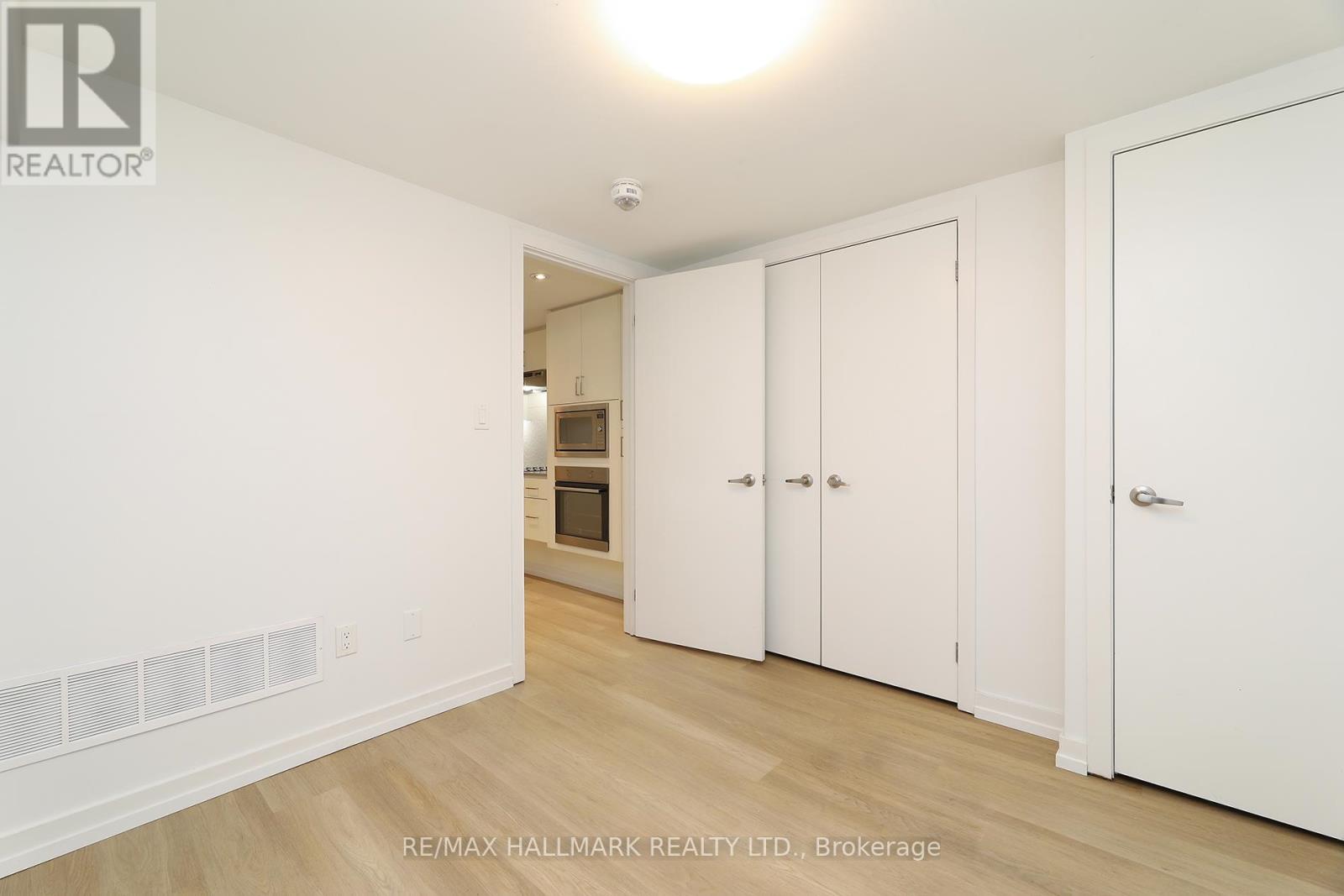 Lower - 38 Shudell Avenue, Toronto, Ontario  M4J 1C7 - Photo 14 - E12971316