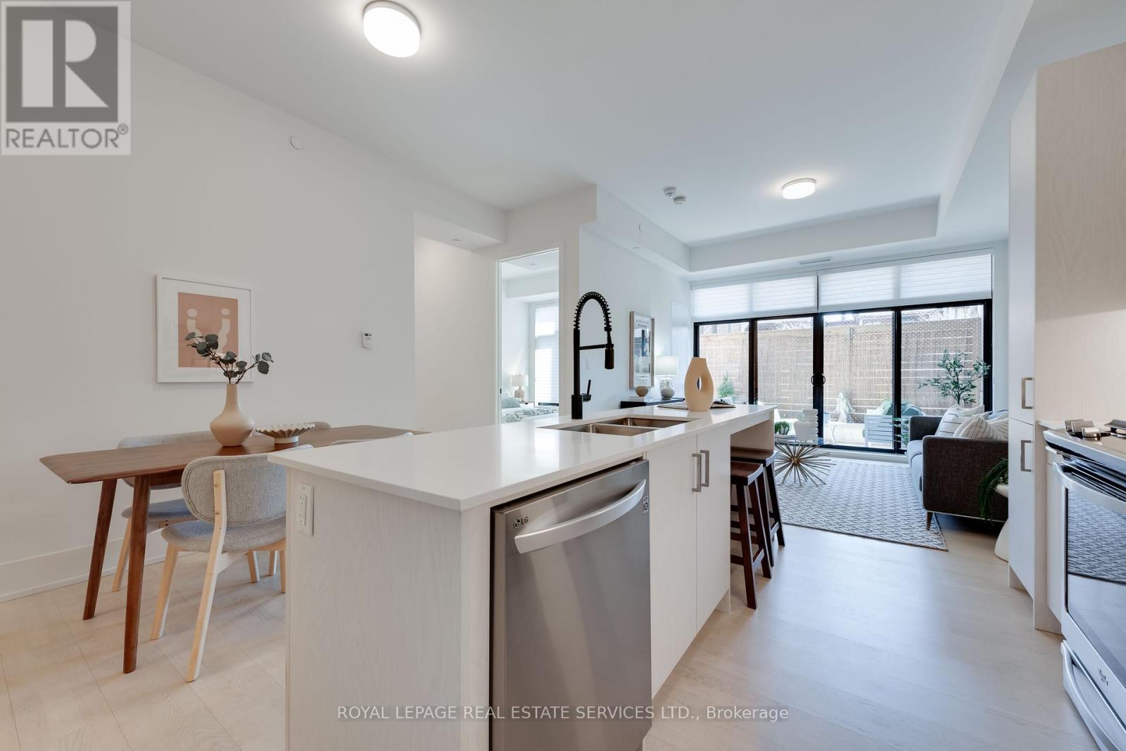 101 - 14 Dewhurst Boulevard, Toronto, Ontario  M4J 3H9 - Photo 10 - E12971410