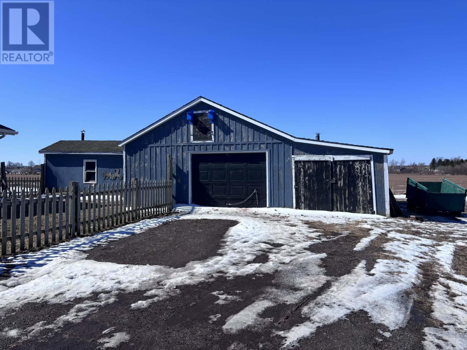 31 Augustine Street, Miscouche, Prince Edward Island C0B 1T0 - Photo 4 - 202606639