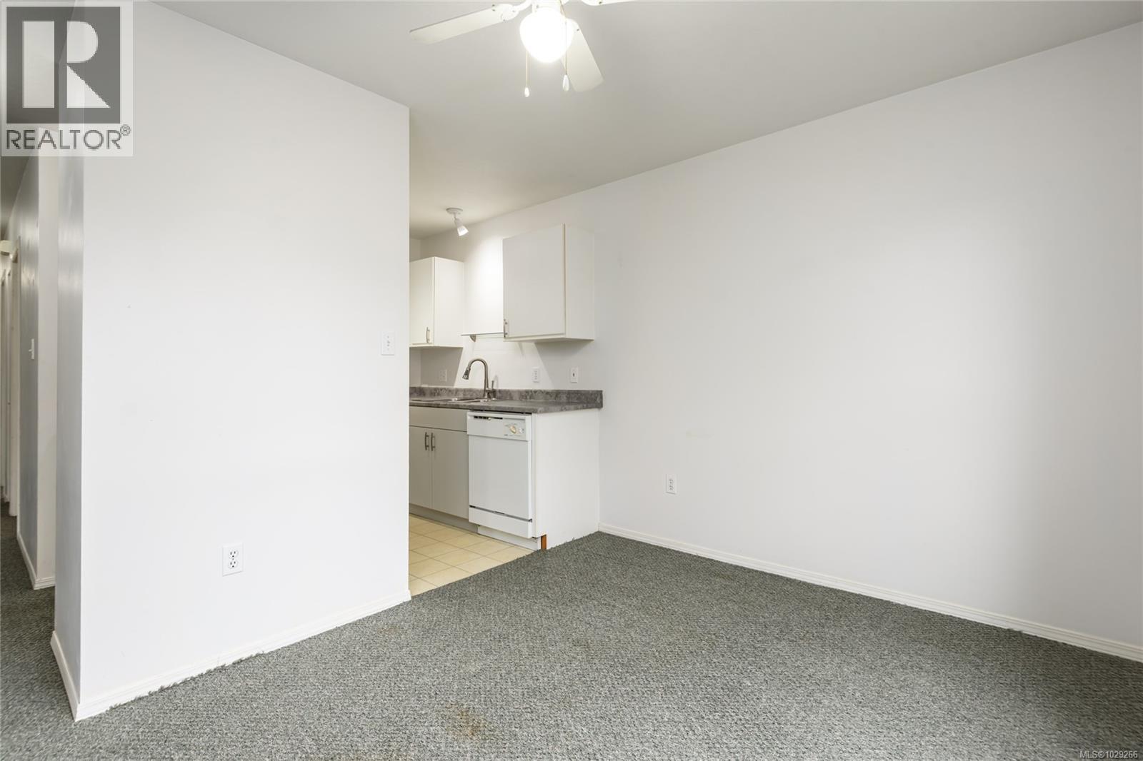 202 123 Back Rd, Courtenay, British Columbia V9N 3W5 - Photo 6 - 1029266