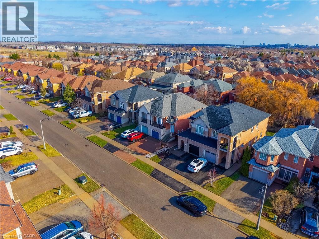 2305 Newcastle Crescent, Oakville, Ontario  L6M 4P5 - Photo 43 - 40817655