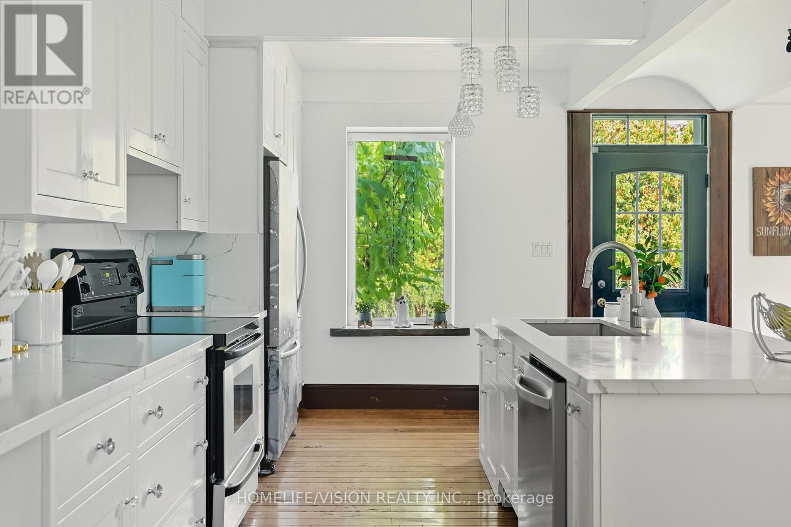 65 Bolster Lane, Georgina, Ontario  L0E 1N0 - Photo 15 - N12971252