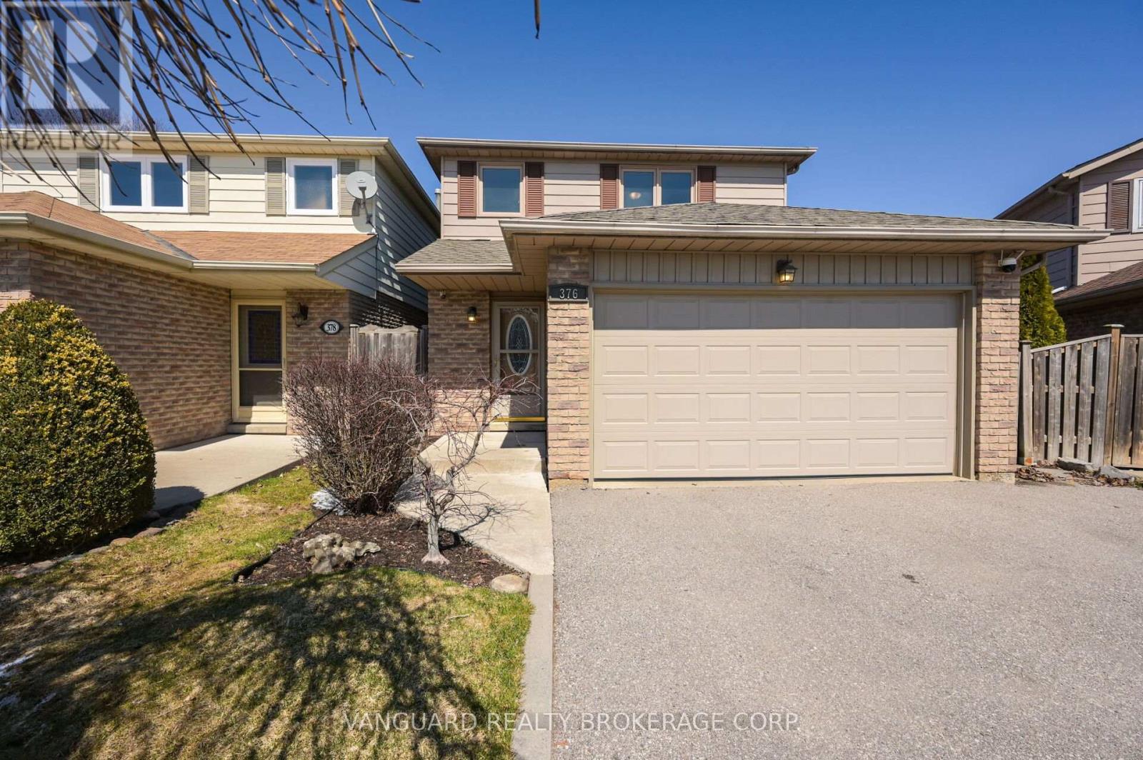 376 BRITANNIA AVENUE N, Bradford West Gwillimbury, Ontario