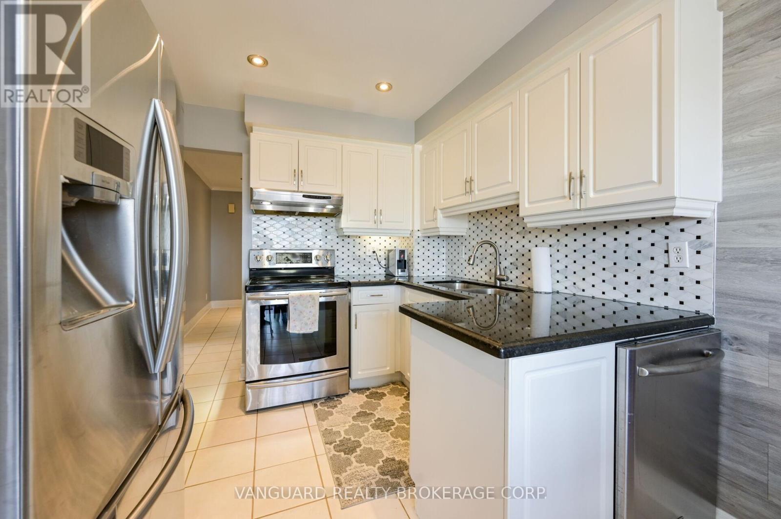 376 Britannia Avenue N, Bradford West Gwillimbury (Bradford), Ontario  L3Z 1A7 - Photo 17 - N12971276