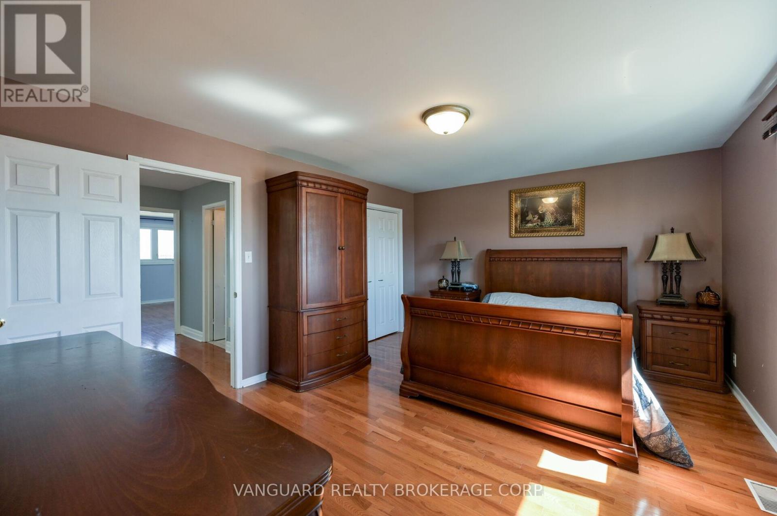 376 Britannia Avenue N, Bradford West Gwillimbury (Bradford), Ontario  L3Z 1A7 - Photo 22 - N12971276