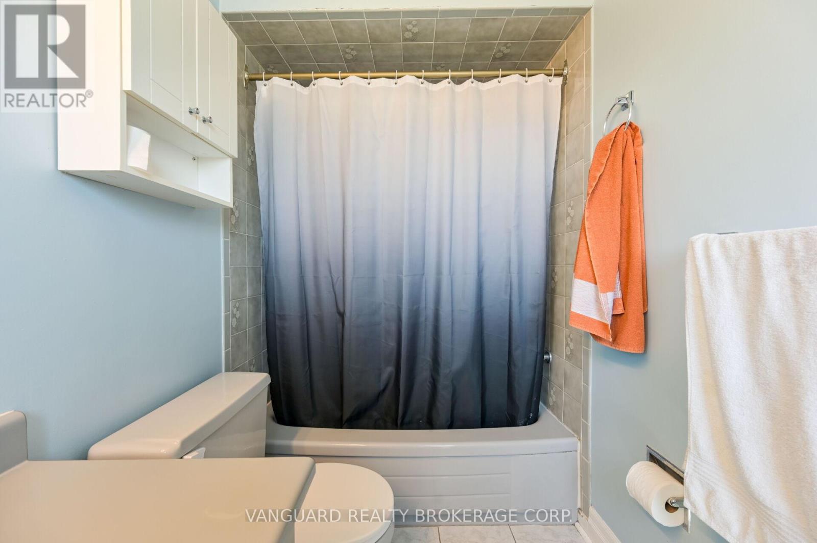 376 Britannia Avenue N, Bradford West Gwillimbury (Bradford), Ontario  L3Z 1A7 - Photo 26 - N12971276