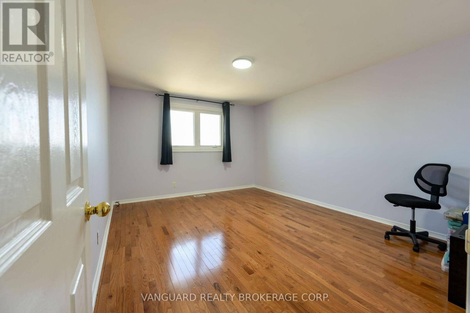 376 Britannia Avenue N, Bradford West Gwillimbury (Bradford), Ontario  L3Z 1A7 - Photo 30 - N12971276