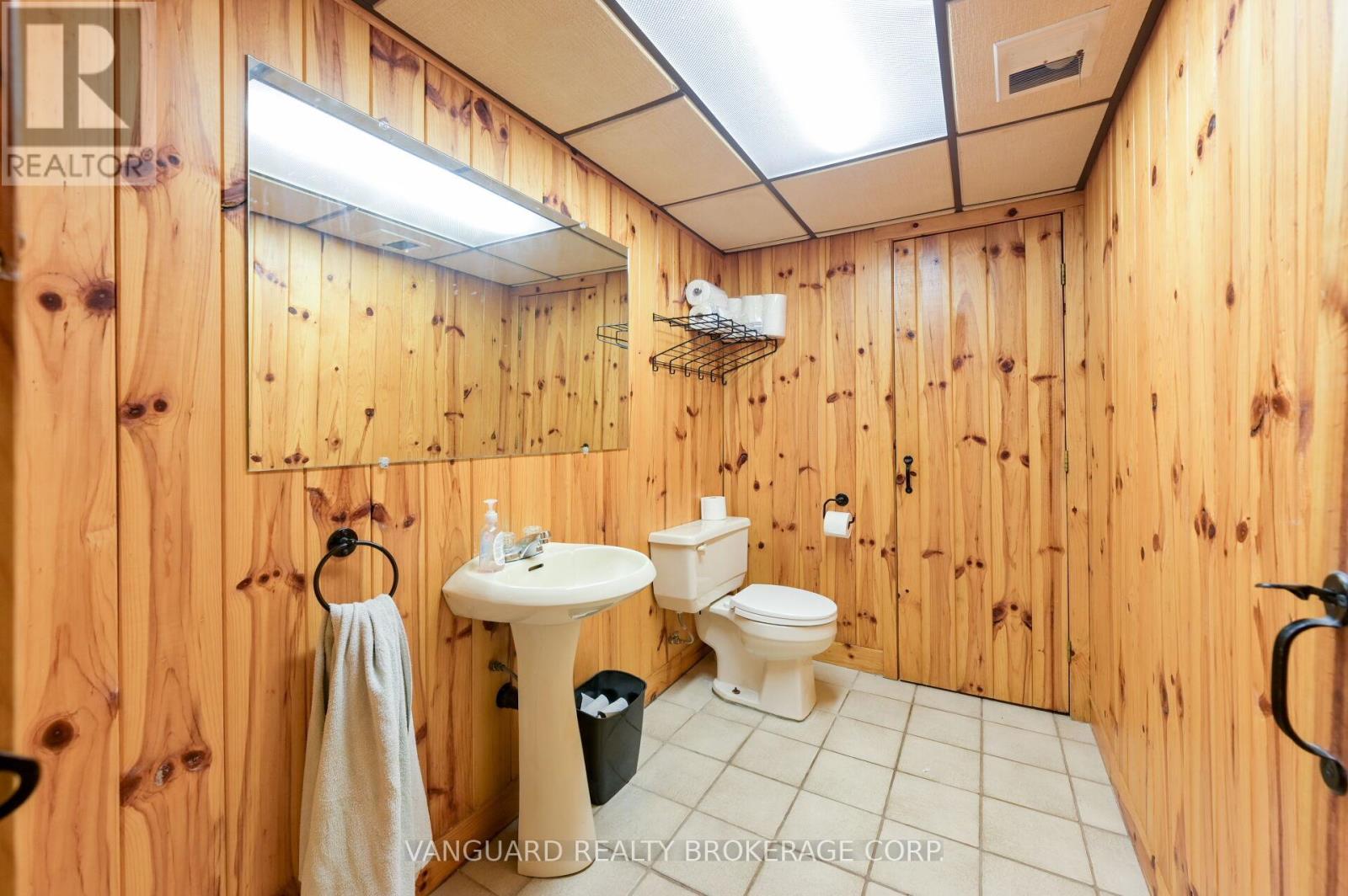 376 Britannia Avenue N, Bradford West Gwillimbury (Bradford), Ontario  L3Z 1A7 - Photo 36 - N12971276