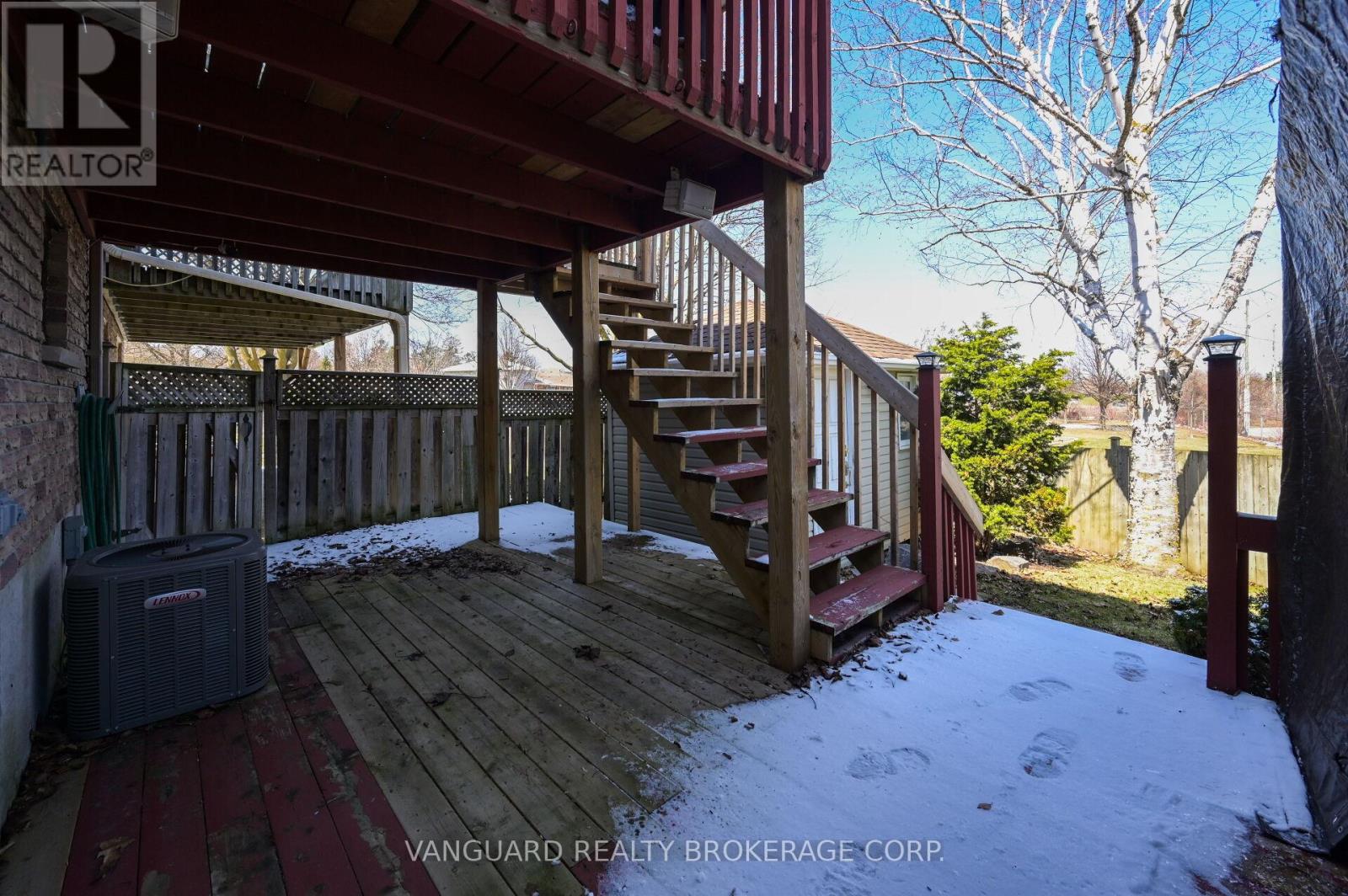 376 Britannia Avenue N, Bradford West Gwillimbury (Bradford), Ontario  L3Z 1A7 - Photo 47 - N12971276