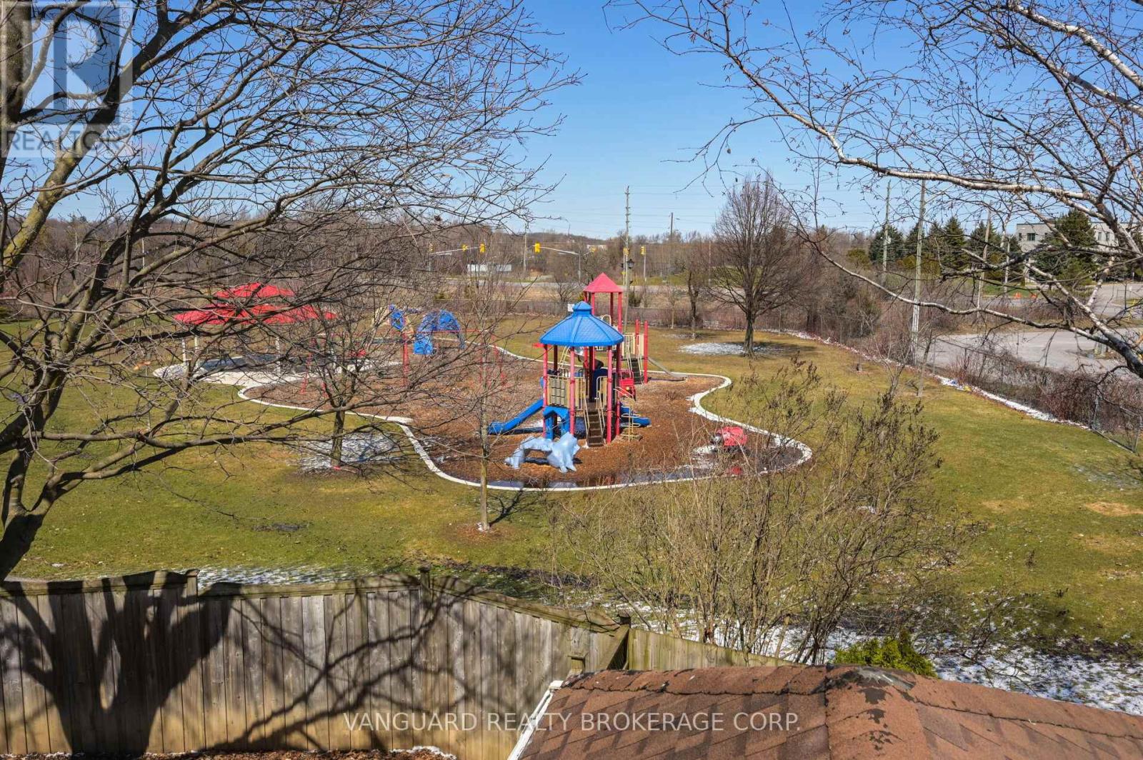 376 Britannia Avenue N, Bradford West Gwillimbury (Bradford), Ontario  L3Z 1A7 - Photo 50 - N12971276