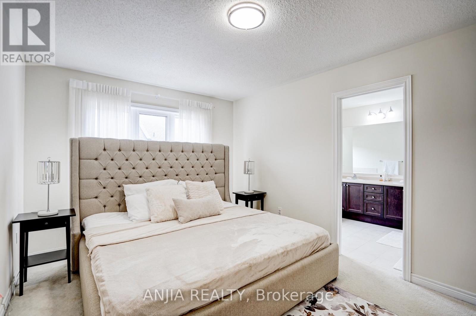 25 Collier Crescent, Markham, Ontario  L6E 0T2 - Photo 23 - N12971382