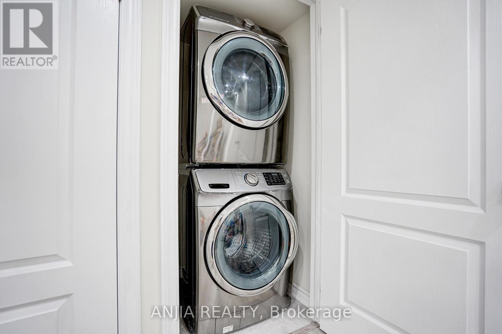 25 Collier Crescent, Markham, Ontario  L6E 0T2 - Photo 36 - N12971382