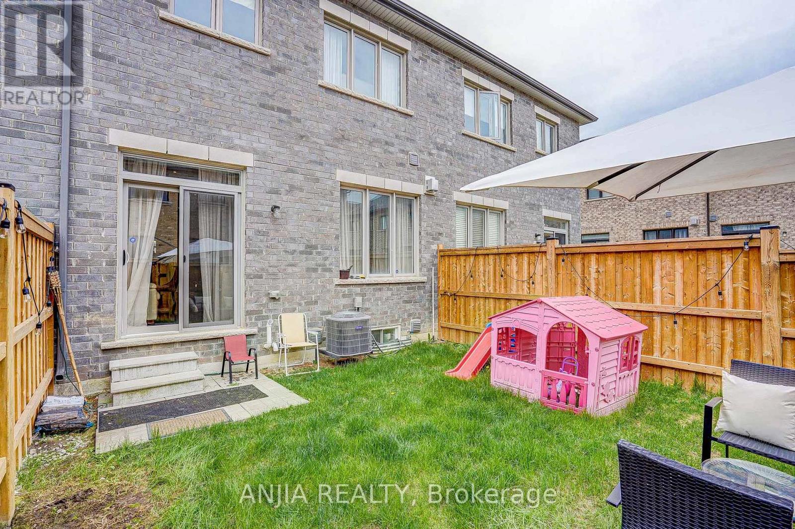 25 Collier Crescent, Markham, Ontario  L6E 0T2 - Photo 39 - N12971382