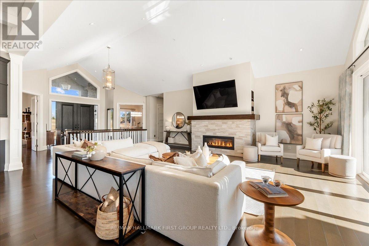 14806 York Durham Line, Whitchurch-Stouffville, Ontario  L4A 7X4 - Photo 5 - N12971392