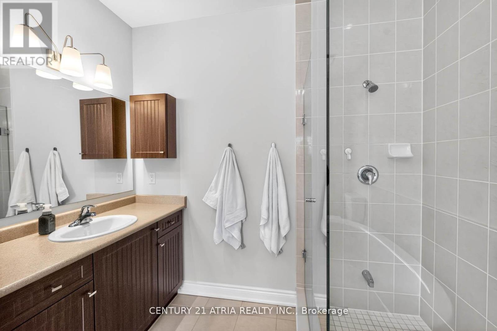 29 Rothwell Street, Aurora, Ontario  L4G 0V6 - Photo 17 - N12971394