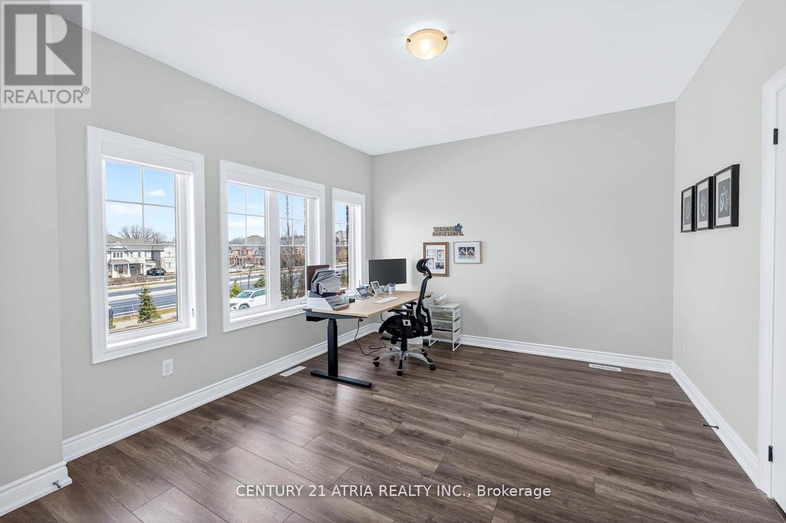 29 Rothwell Street, Aurora, Ontario  L4G 0V6 - Photo 22 - N12971394