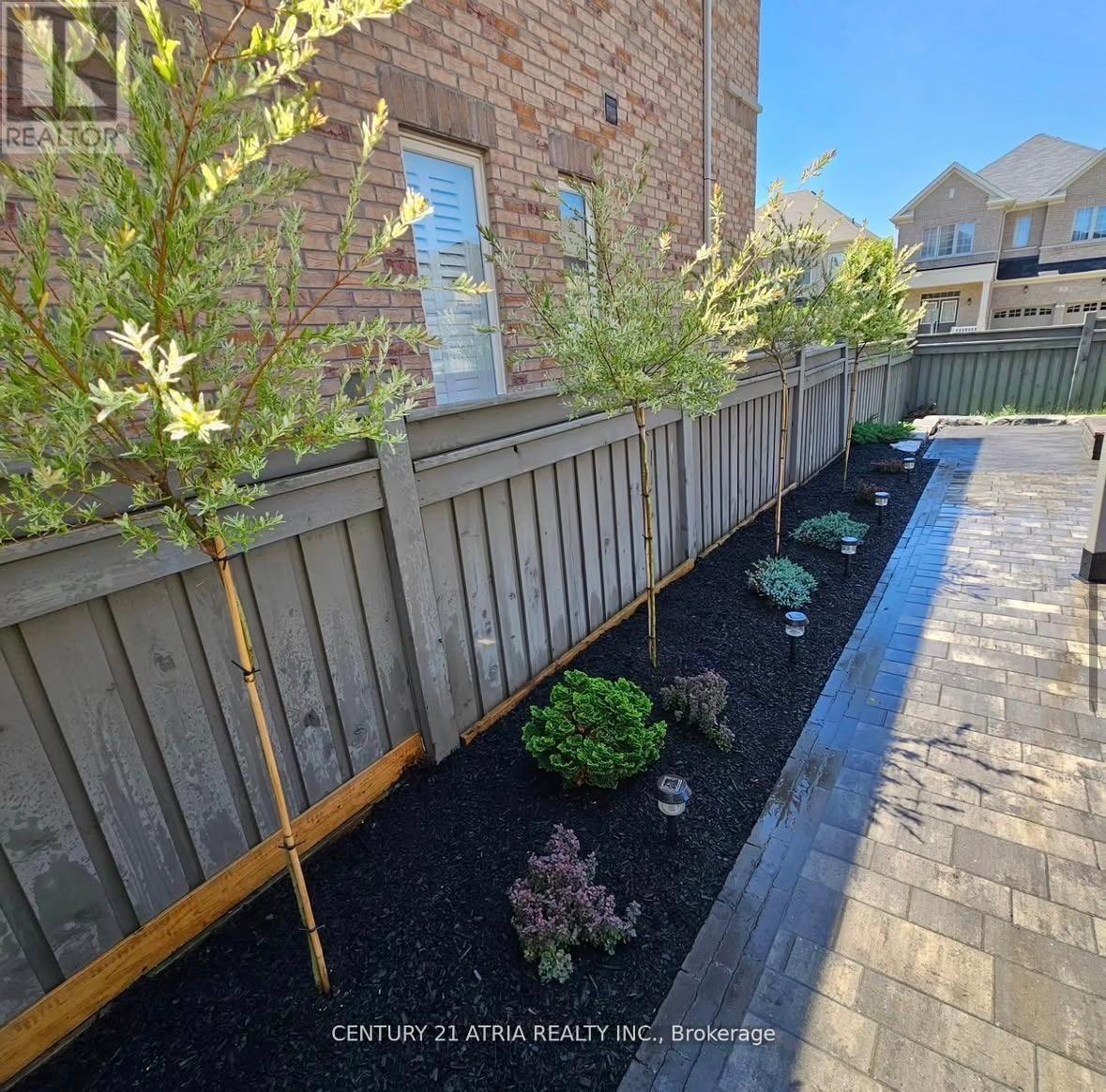 29 Rothwell Street, Aurora, Ontario  L4G 0V6 - Photo 37 - N12971394