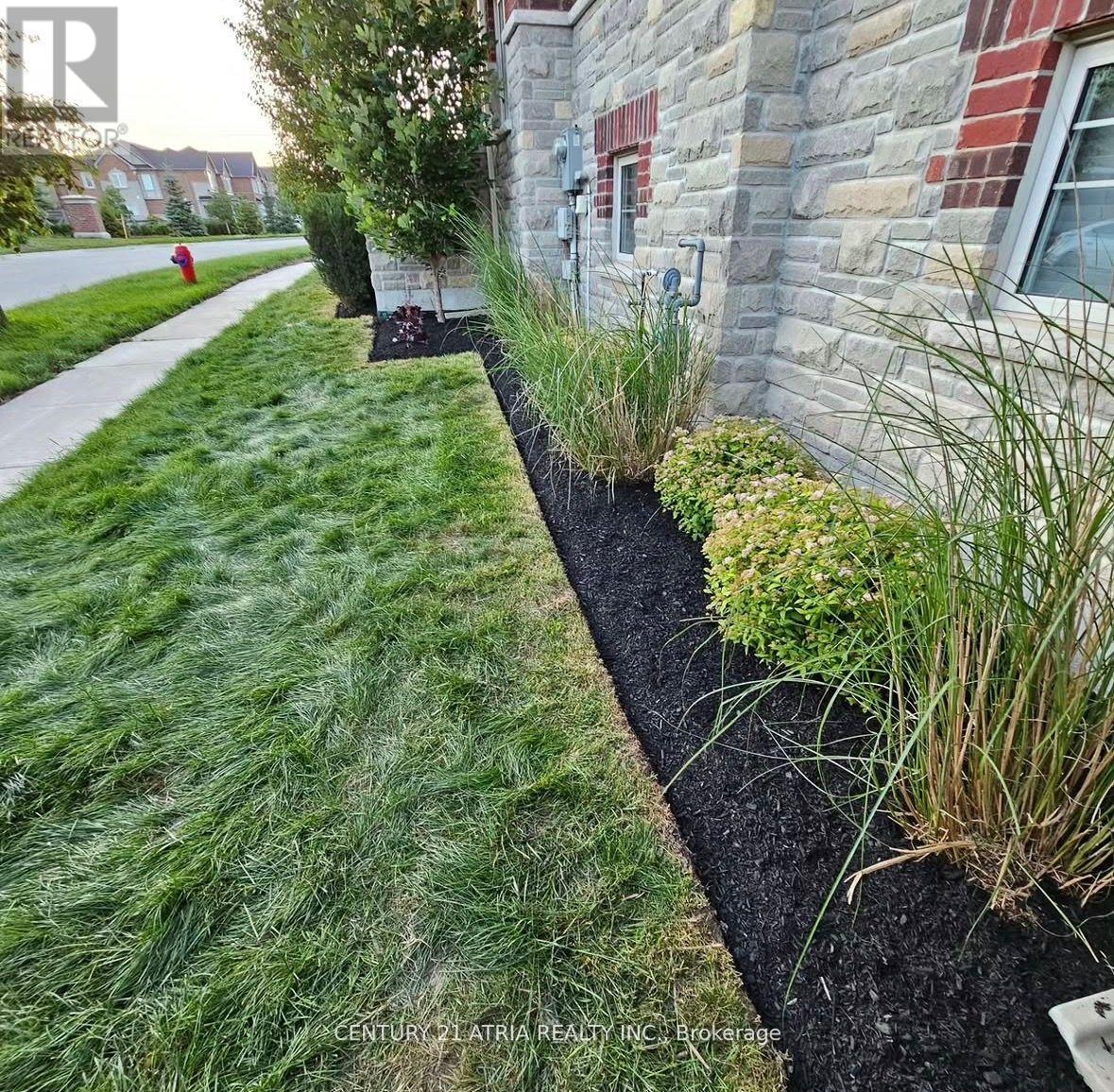 29 Rothwell Street, Aurora, Ontario  L4G 0V6 - Photo 39 - N12971394