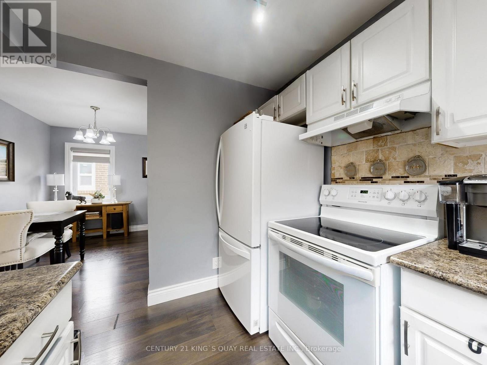 330 Kennedy Road, Toronto, Ontario  M1N 3P7 - Photo 9 - E12970328