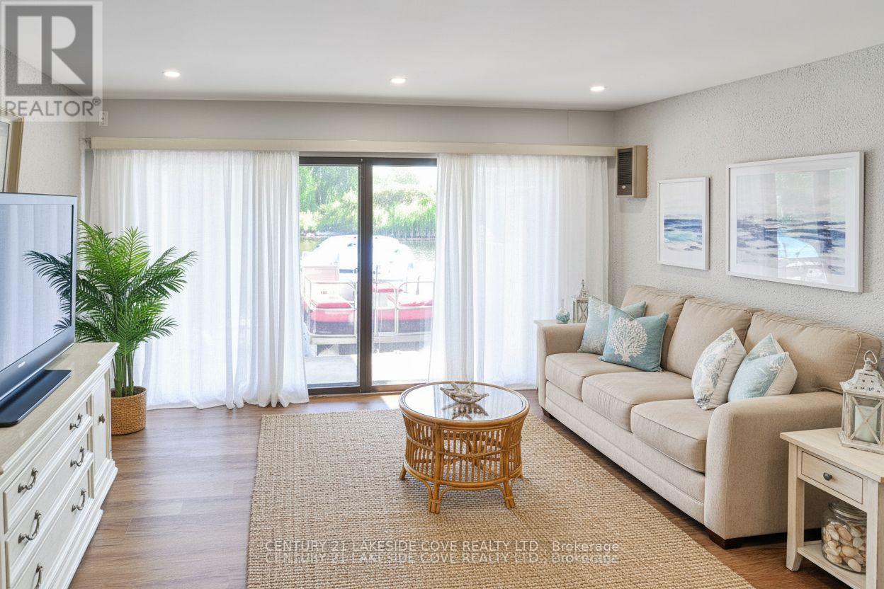 Unit #6 - 4 Paradise Boulevard, Ramara, Ontario  L0K 1B0 - Photo 18 - S12856224