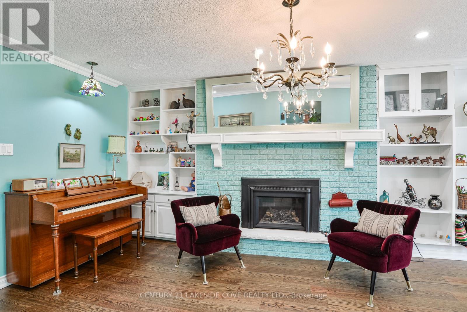 9 Pinetree Court, Ramara, Ontario  L0K 1B0 - Photo 7 - S12863598