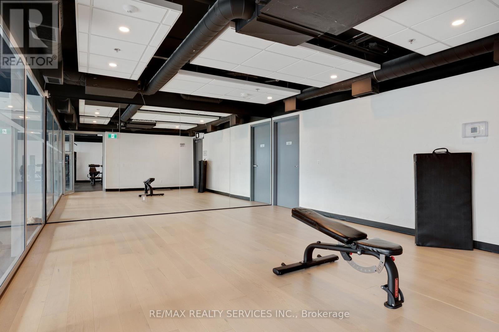 1901 - 60 Frederick Street, Kitchener, Ontario  N2H 0C7 - Photo 31 - X12901008