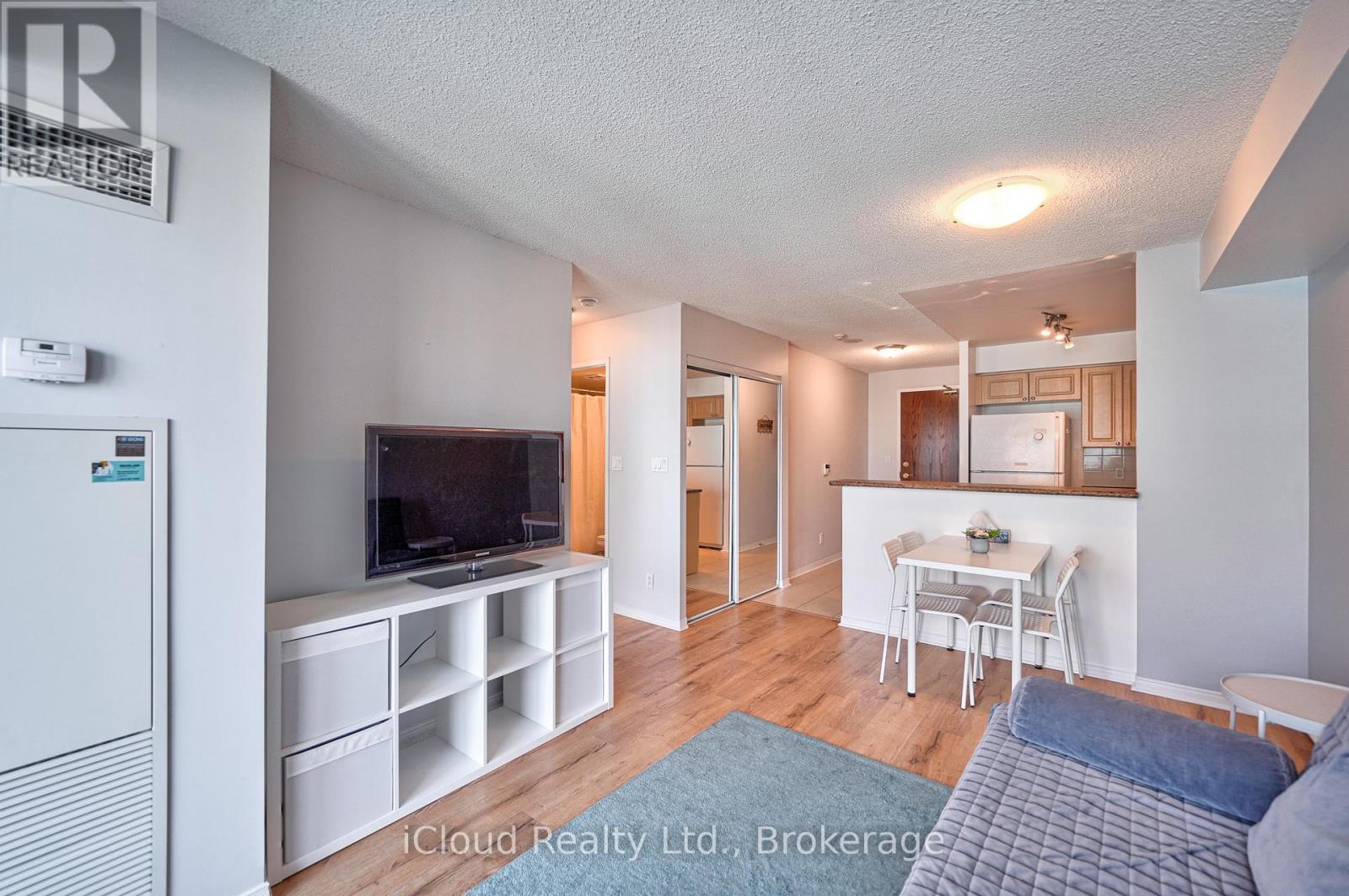 1509 - 7 Michael Power Place, Toronto, Ontario  M9A 0A4 - Photo 15 - W12971266