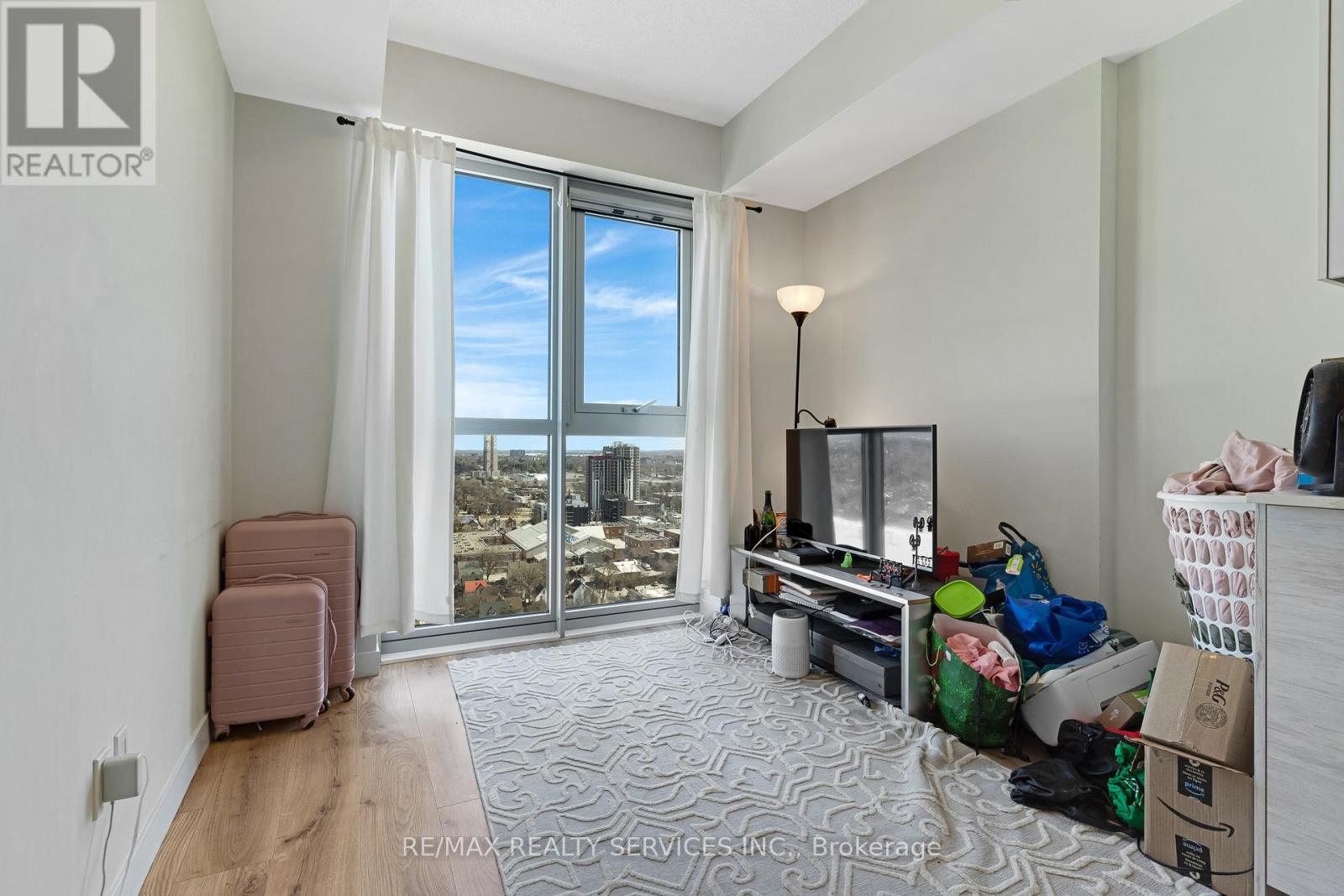 1901 - 60 Frederick Street, Kitchener, Ontario  N2H 0C7 - Photo 18 - X12901008