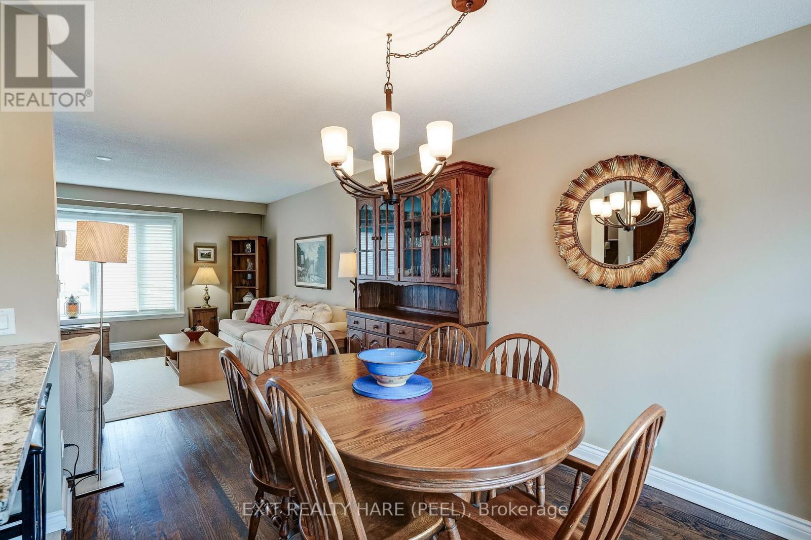 29 Trotters Lane, Brampton, Ontario  L6Y 1B5 - Photo 14 - W12971320