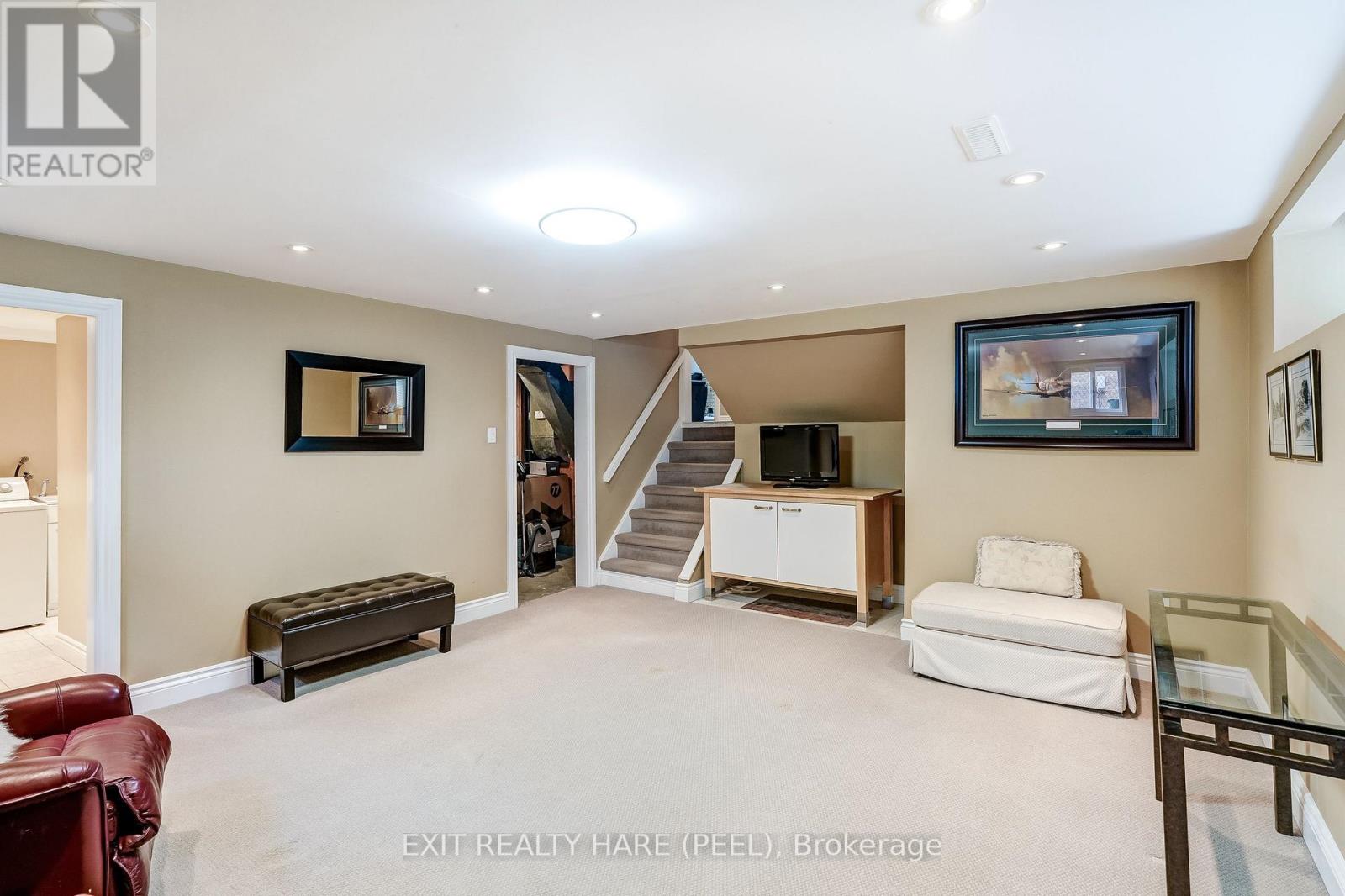 29 Trotters Lane, Brampton, Ontario  L6Y 1B5 - Photo 29 - W12971320