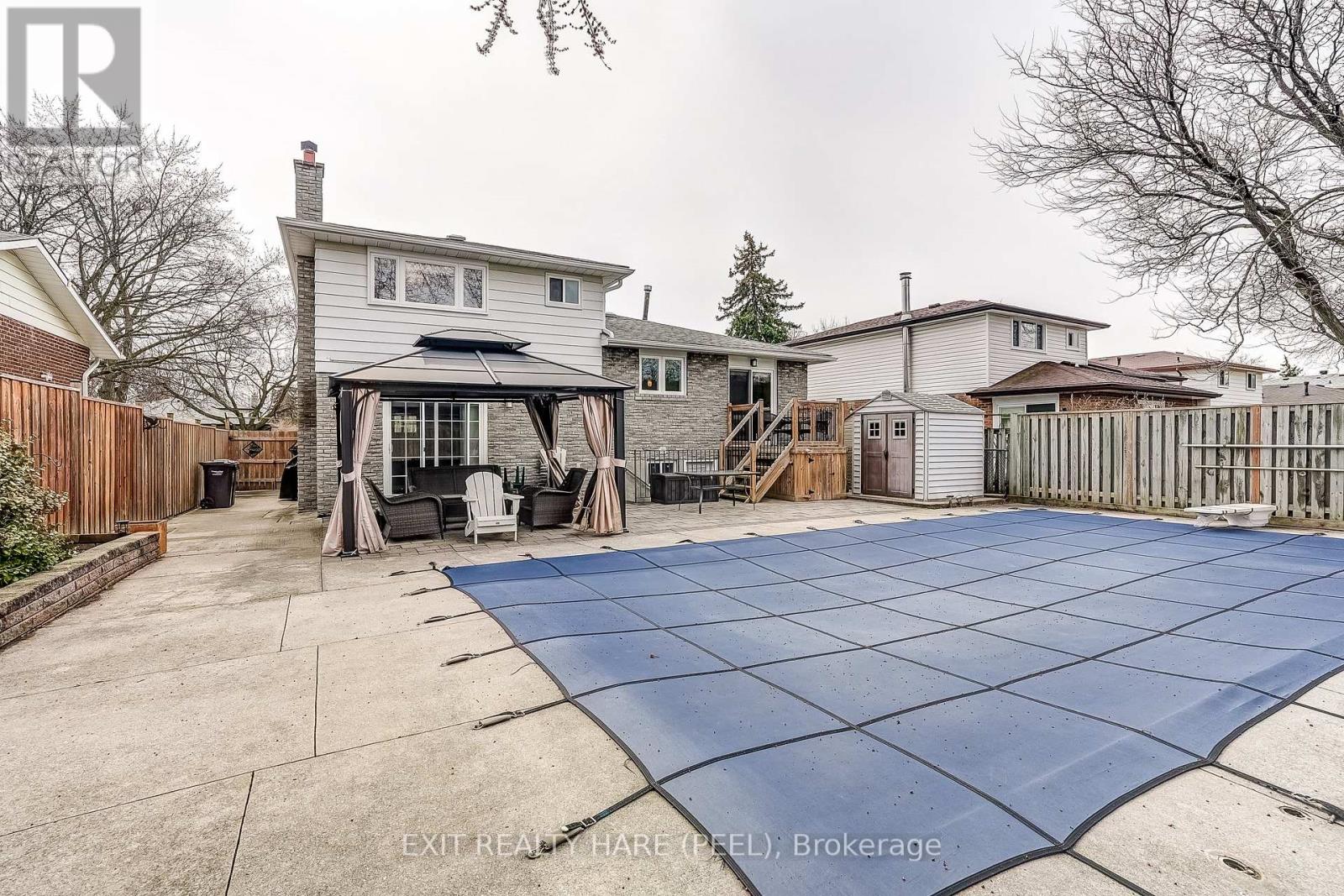 29 Trotters Lane, Brampton, Ontario  L6Y 1B5 - Photo 34 - W12971320