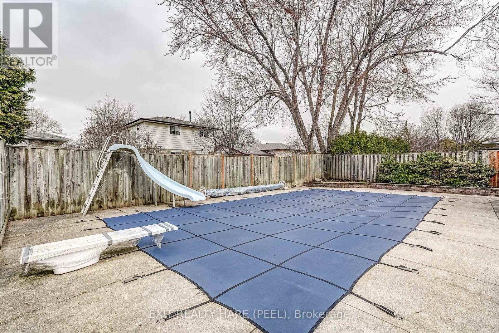 29 Trotters Lane, Brampton, Ontario  L6Y 1B5 - Photo 35 - W12971320