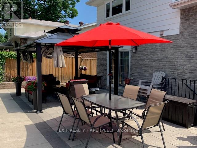 29 Trotters Lane, Brampton, Ontario  L6Y 1B5 - Photo 40 - W12971320