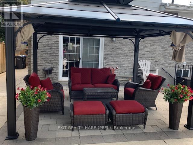 29 Trotters Lane, Brampton, Ontario  L6Y 1B5 - Photo 42 - W12971320