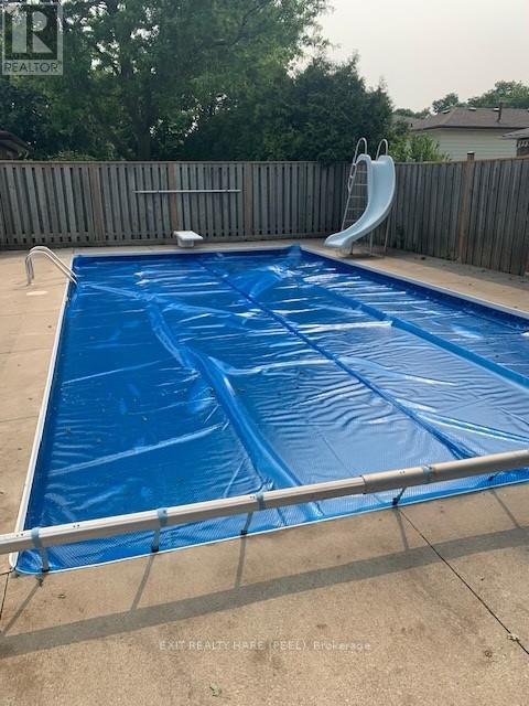 29 Trotters Lane, Brampton, Ontario  L6Y 1B5 - Photo 46 - W12971320