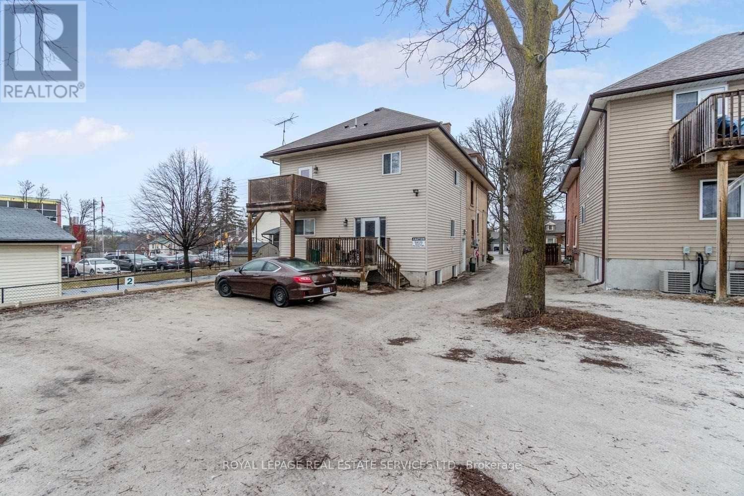 D - 76 Guelph Street, Halton Hills, Ontario  L7G 3Z5 - Photo 11 - W12971346