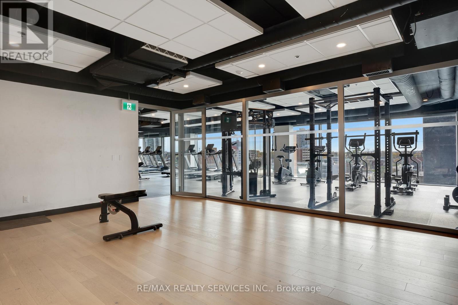 1901 - 60 Frederick Street, Kitchener, Ontario  N2H 0C7 - Photo 32 - X12901008