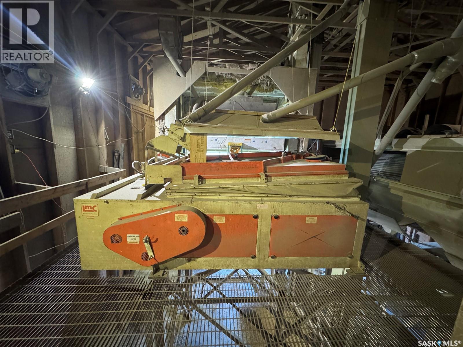 1000 First Avenue, Young, Saskatchewan  S0K 4Y0 - Photo 11 - SK032360