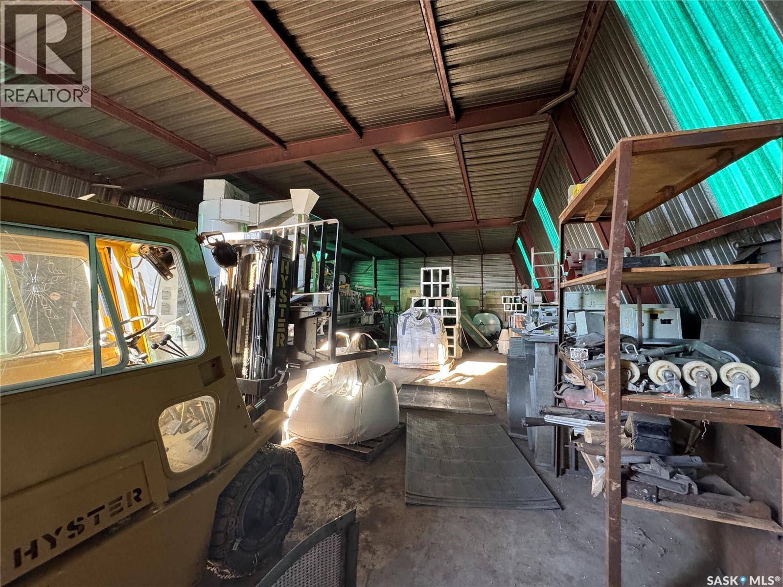 1000 First Avenue, Young, Saskatchewan  S0K 4Y0 - Photo 21 - SK032360