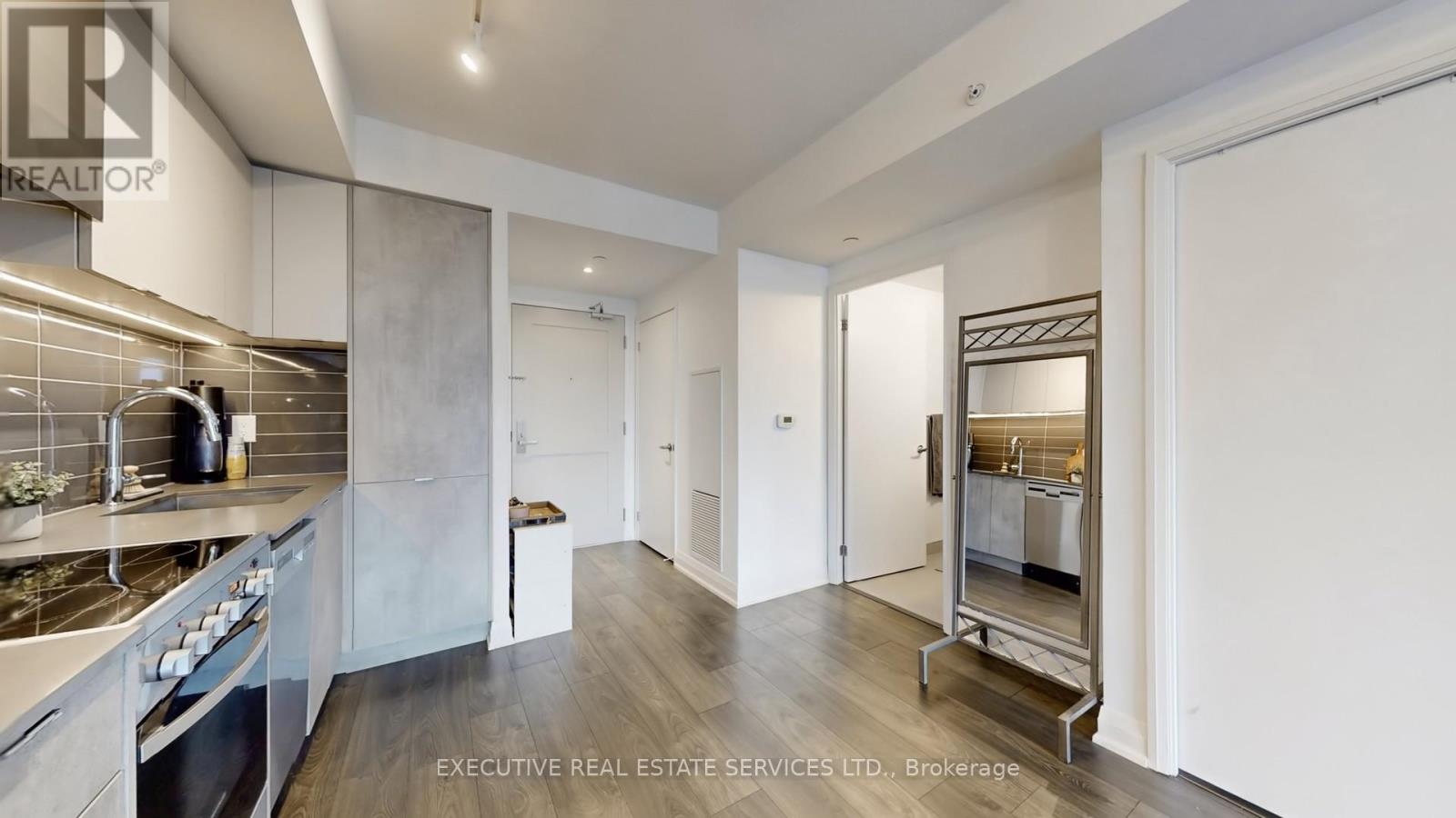 624 - 10 Gibbs Road, Toronto, Ontario  M9B 0E2 - Photo 14 - W12971418