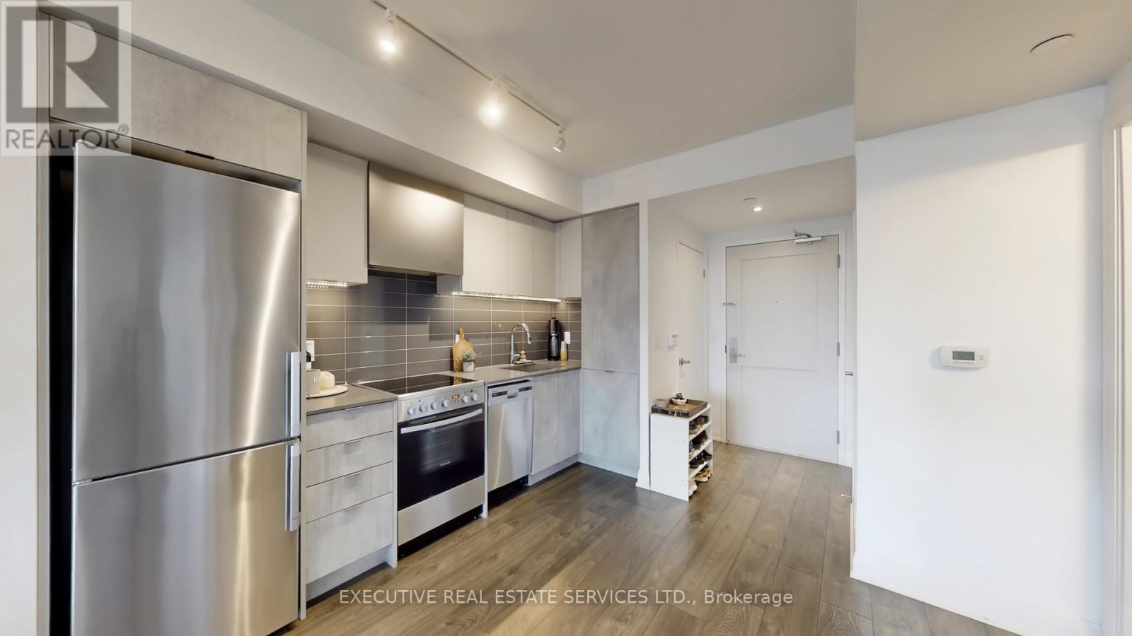 624 - 10 Gibbs Road, Toronto, Ontario  M9B 0E2 - Photo 8 - W12971418