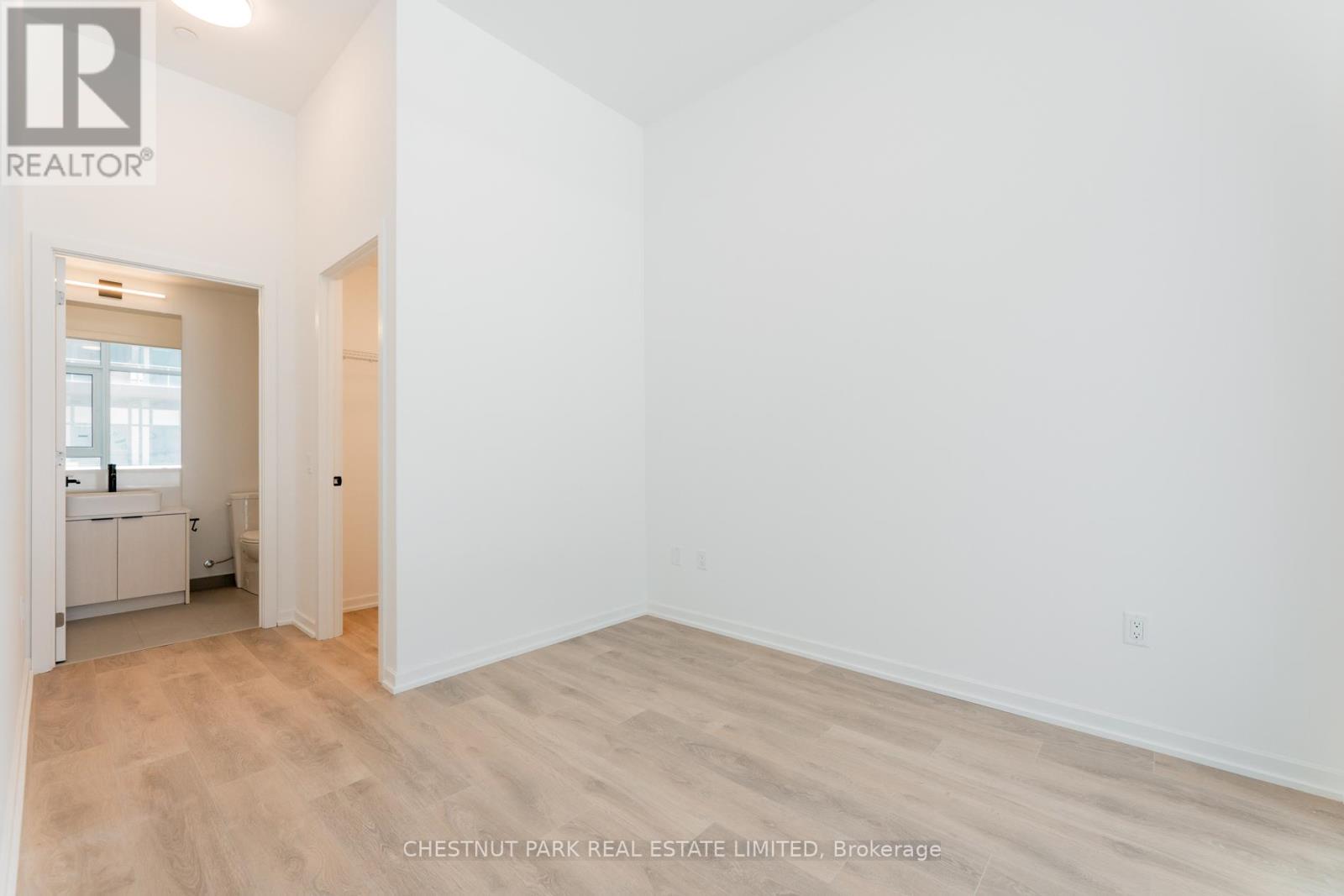 305 - 10 Graphophone Grove, Toronto, Ontario  M6H 0E5 - Photo 11 - W12971420