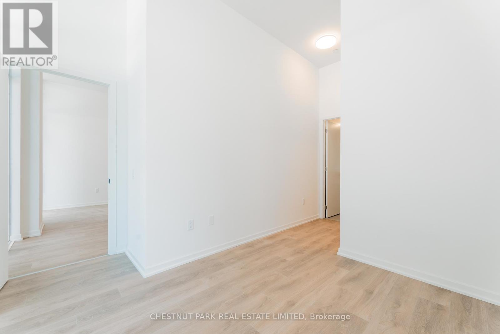 305 - 10 Graphophone Grove, Toronto, Ontario  M6H 0E5 - Photo 12 - W12971420