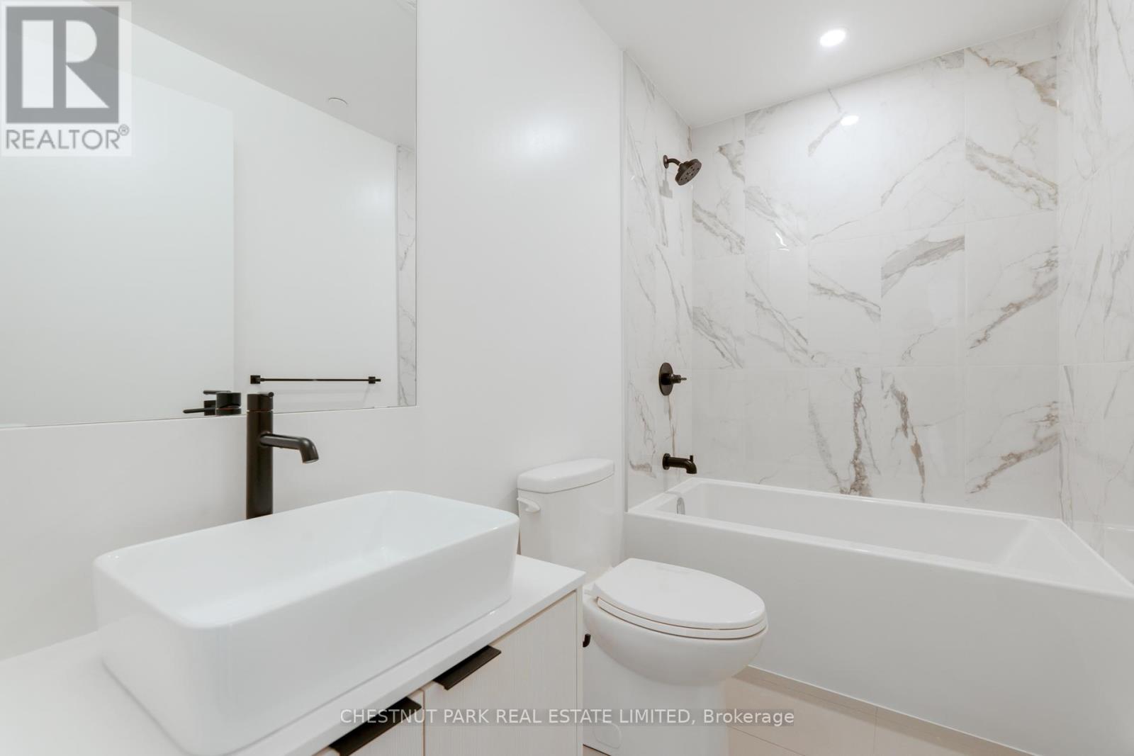 305 - 10 Graphophone Grove, Toronto, Ontario  M6H 0E5 - Photo 13 - W12971420